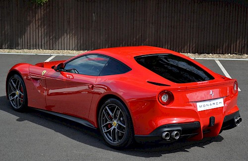 2015/15 Ferrari F12 Berlinetta 9...