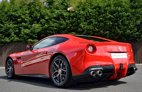 2015/15 Ferrari F12 Berlinetta 17...
