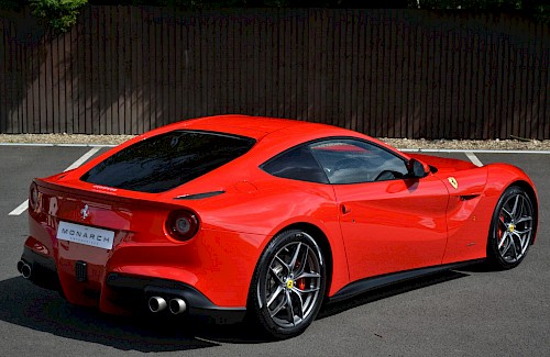 2015/15 Ferrari F12 Berlinetta 8...