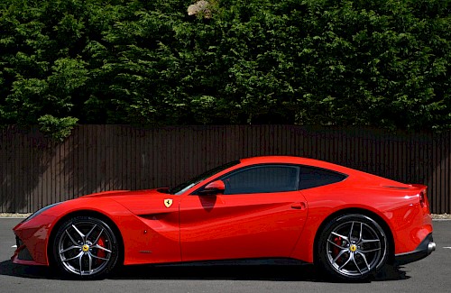 2015/15 Ferrari F12 Berlinetta 12...