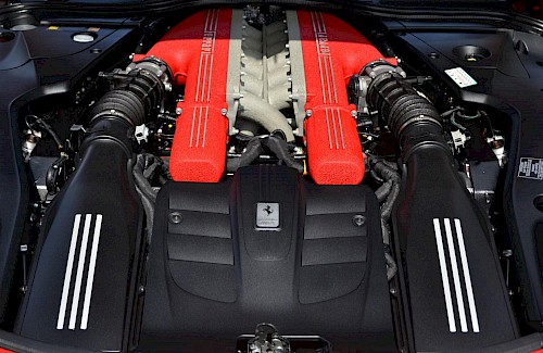 2015/15 Ferrari F12 Berlinetta 27...