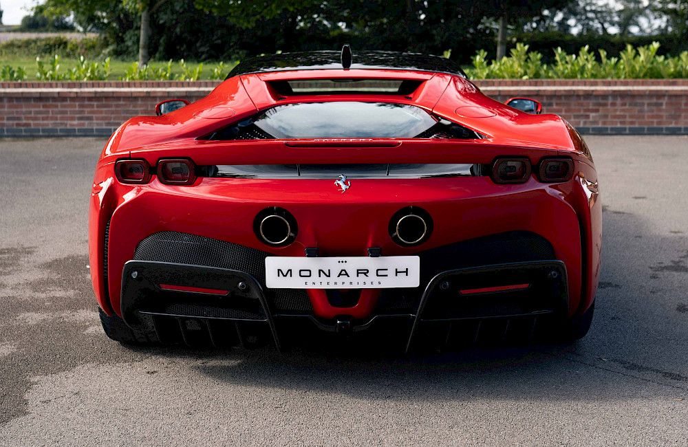 2021/21 Ferrari SF90 Stradale 25