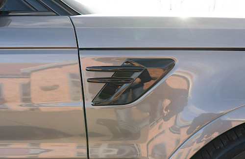 2019/19 Range Rover Sport SVR 26...