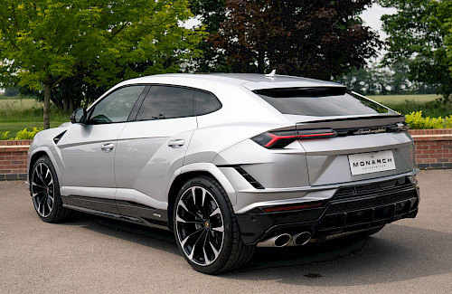 2023/23 Lamborghini Urus S 13...