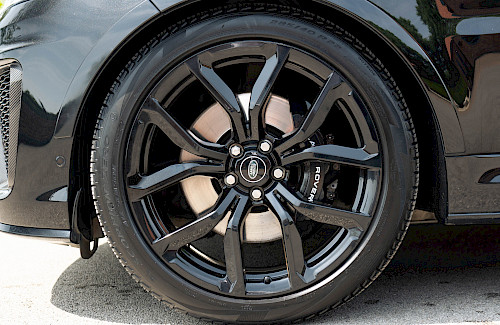 2021/71 Range Rover Sport SVR Carbon Edition 18...