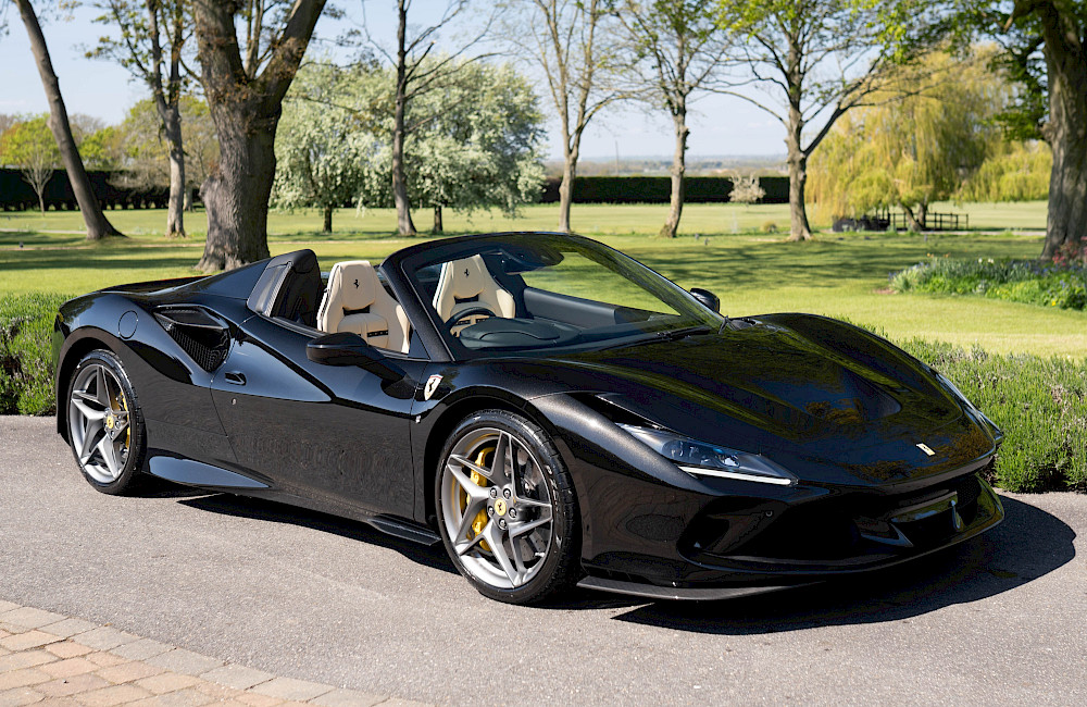2021/21 Ferrari F8 Spider 1