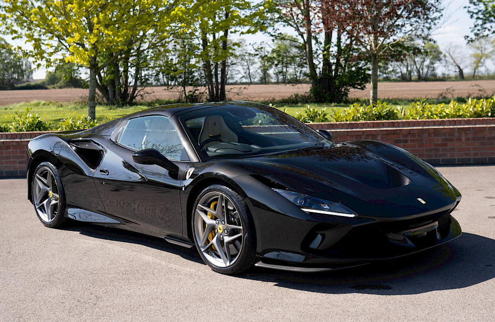 2021/21 Ferrari F8 Spider 6