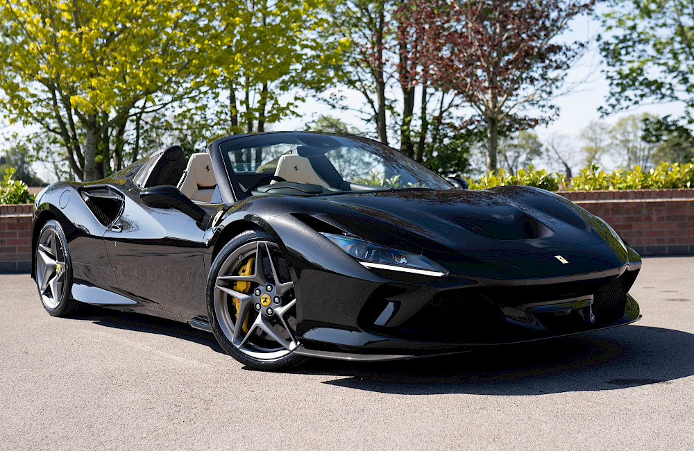 2021/21 Ferrari F8 Spider 10
