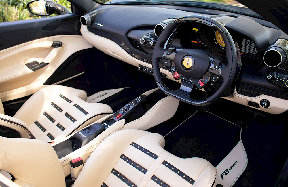 2021/21 Ferrari F8 Spider 41
