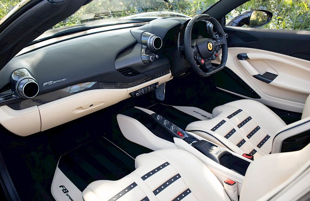 2021/21 Ferrari F8 Spider 42